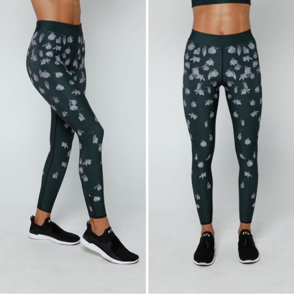 Cor design by Ultracor snowdrops leggings